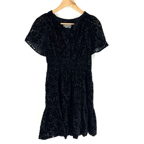 Anthropologie Dress Size XS Black The Somerset Collection Velvet Floral Mini - Picture 1 of 9